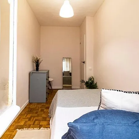 Piso Con Terraza En Madrid Rio Apartment Exterior photo
