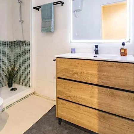 Piso Con Terraza En Madrid Rio Apartment Exterior photo